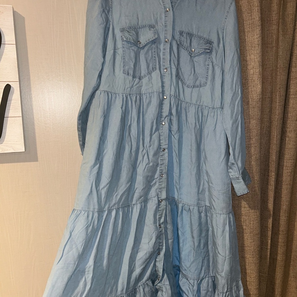 Lightweight Soft Denim Button-Down Maxi Dress